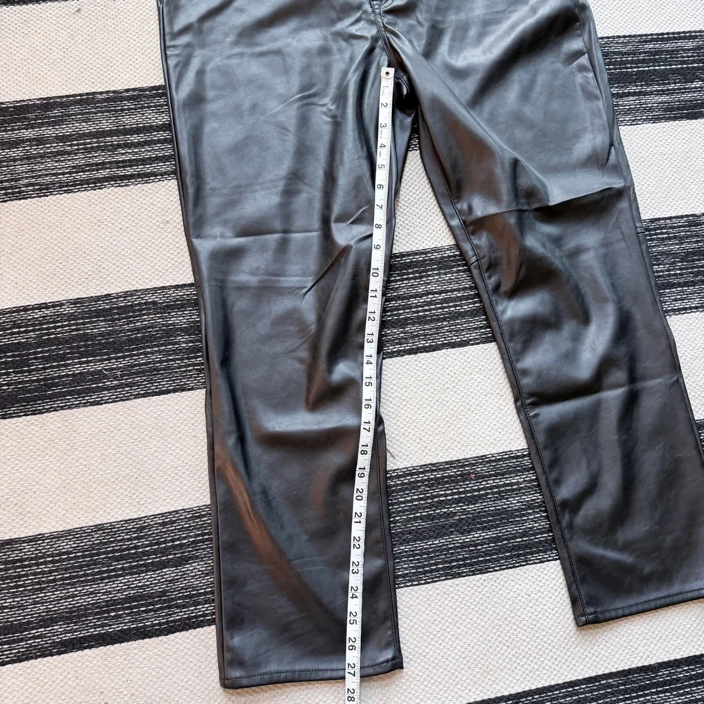Gap Black Faux Leather Vintage Slim‎ High Rise Pants Size 34/18R NWT